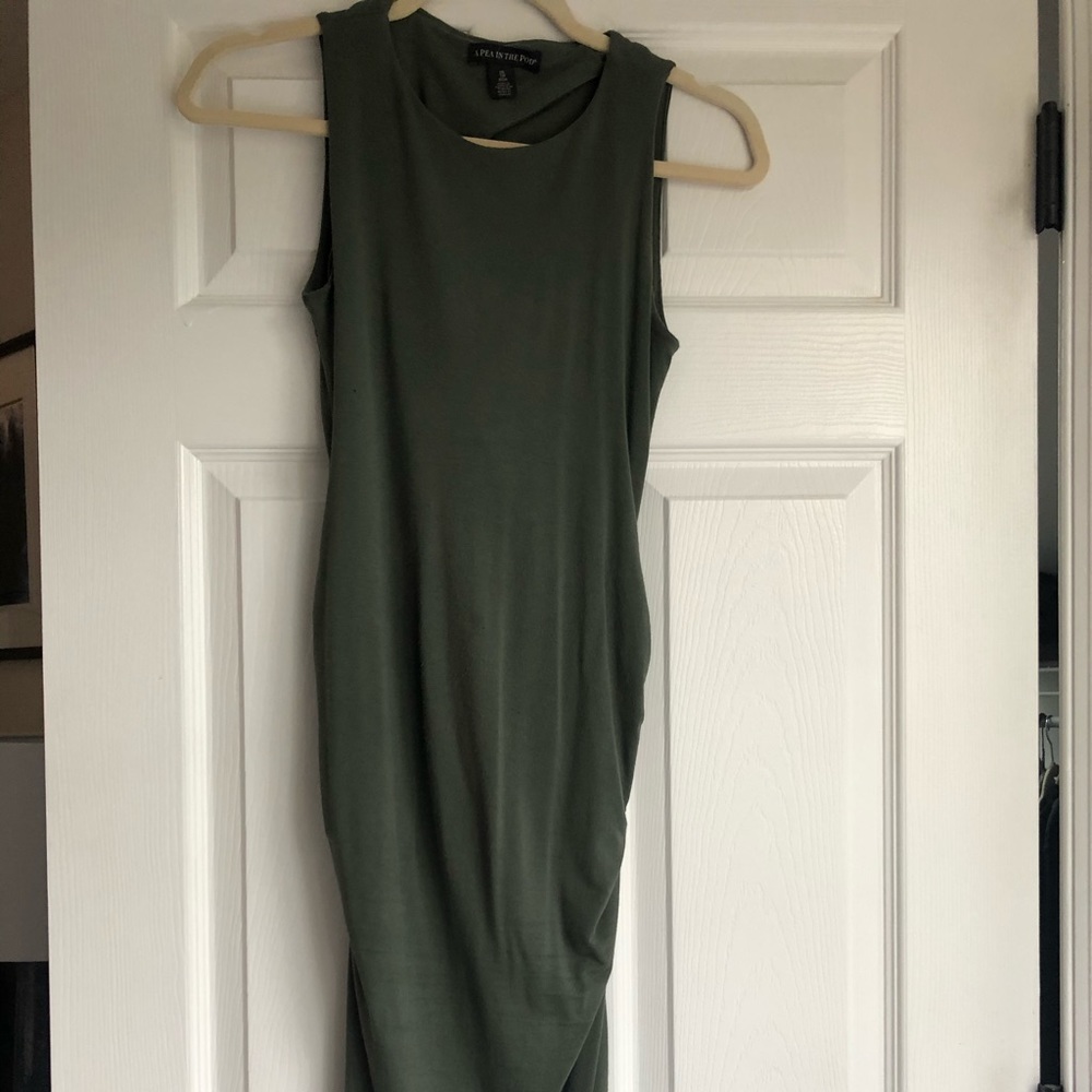 Pea in the Pod fitted maternity dress